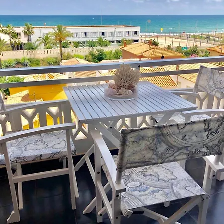 La Casa De La Playa 아파트 필레스